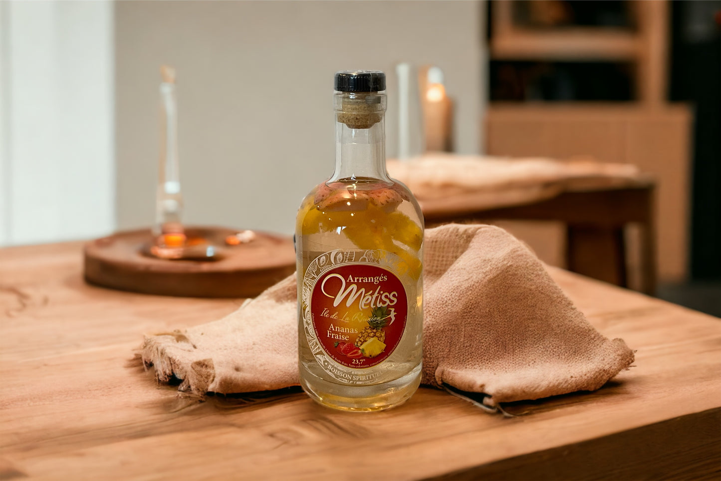 Rhum Métiss - Arrangés Ananas et fraise, 35cl