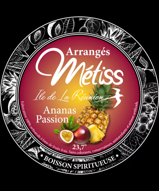 Rhum Métiss - Arrangés ananas et fruit de la passion, 35cl